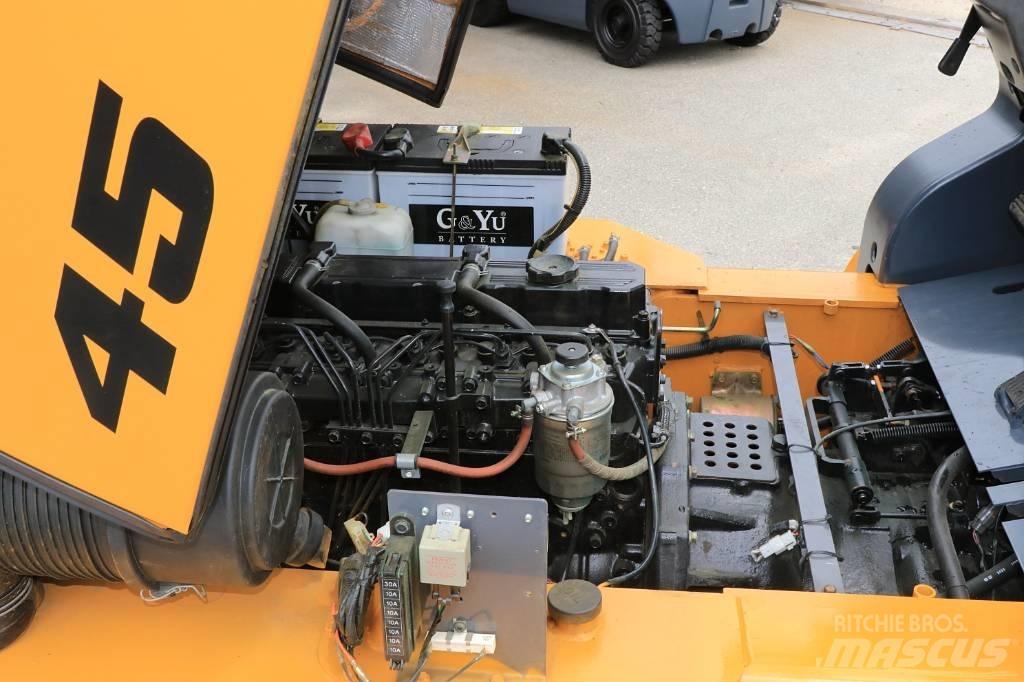TCM FD45T Dizelski viličari