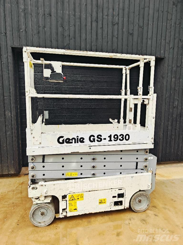 Genie 1930es Škaraste platforme