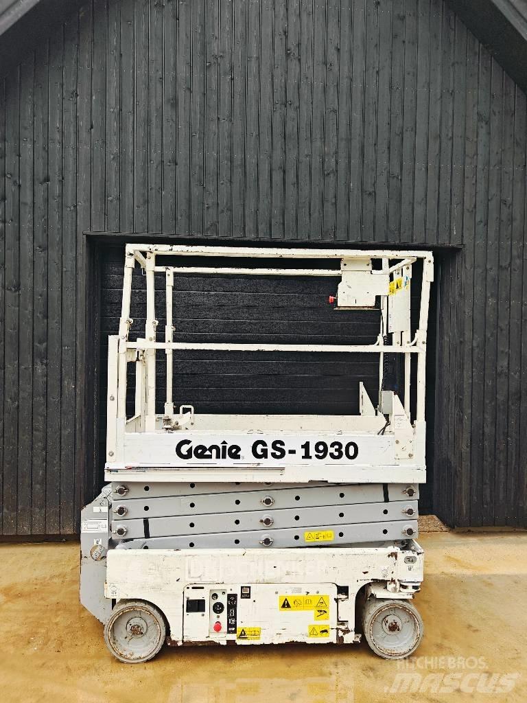 Genie 1930es Škaraste platforme