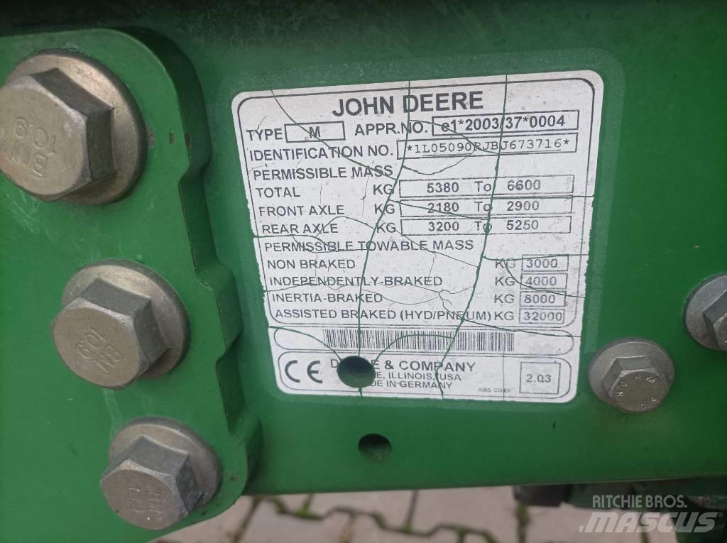 John Deere 5090 R Traktori