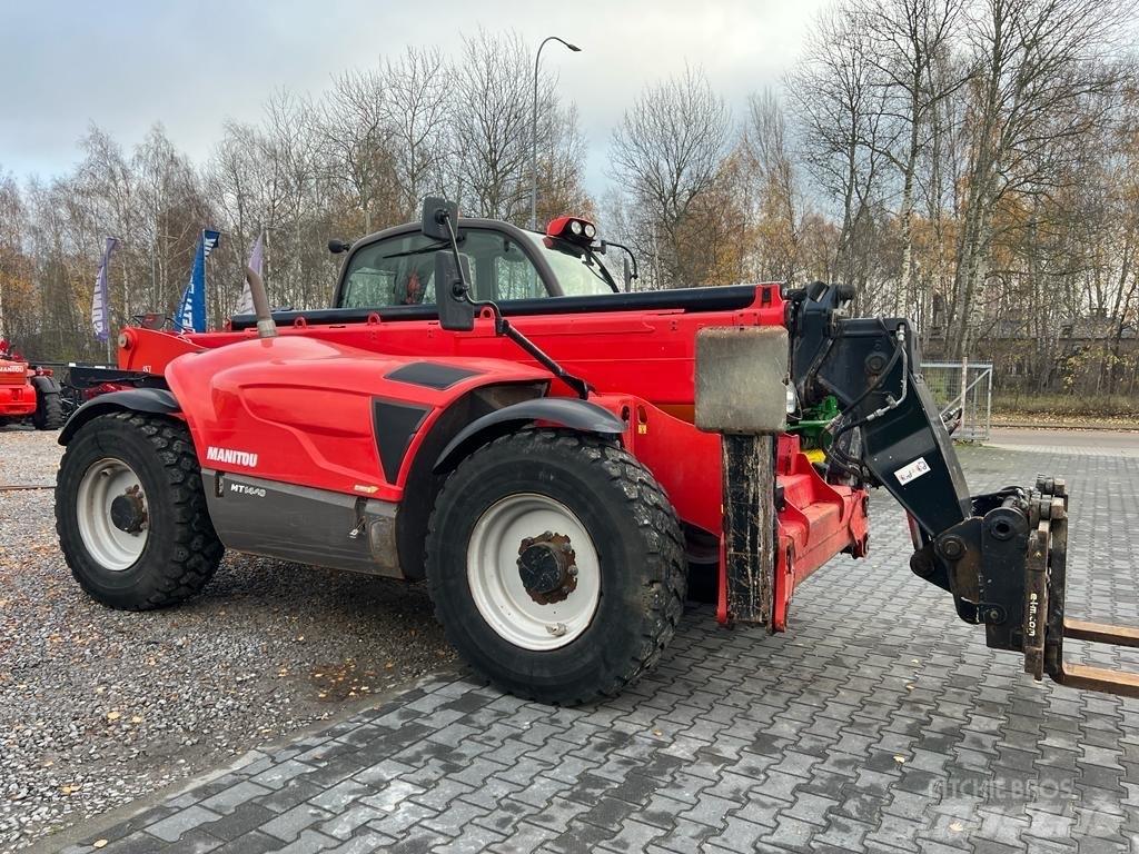 Manitou MT 1440 Teleskopski viličari