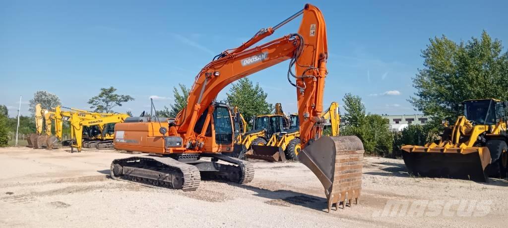 Doosan DX 255 LC Bageri gusjeničari