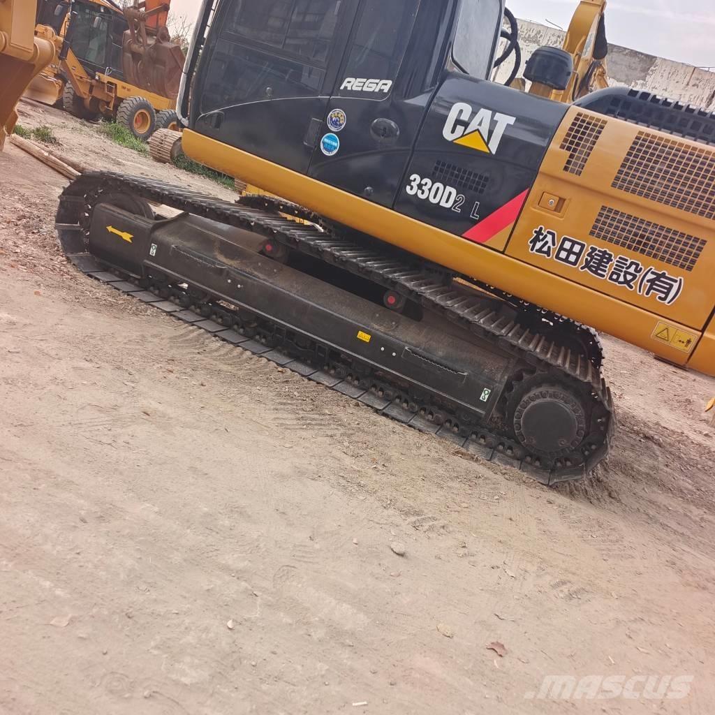 CAT 320 D 2 L Bageri gusjeničari