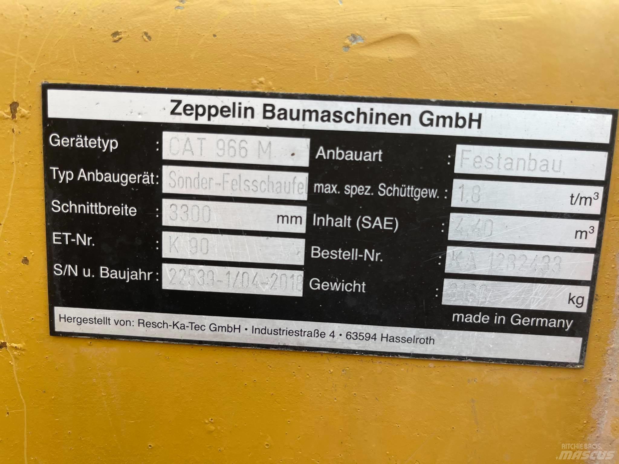 CAT 966M Utovarivači na kotačima