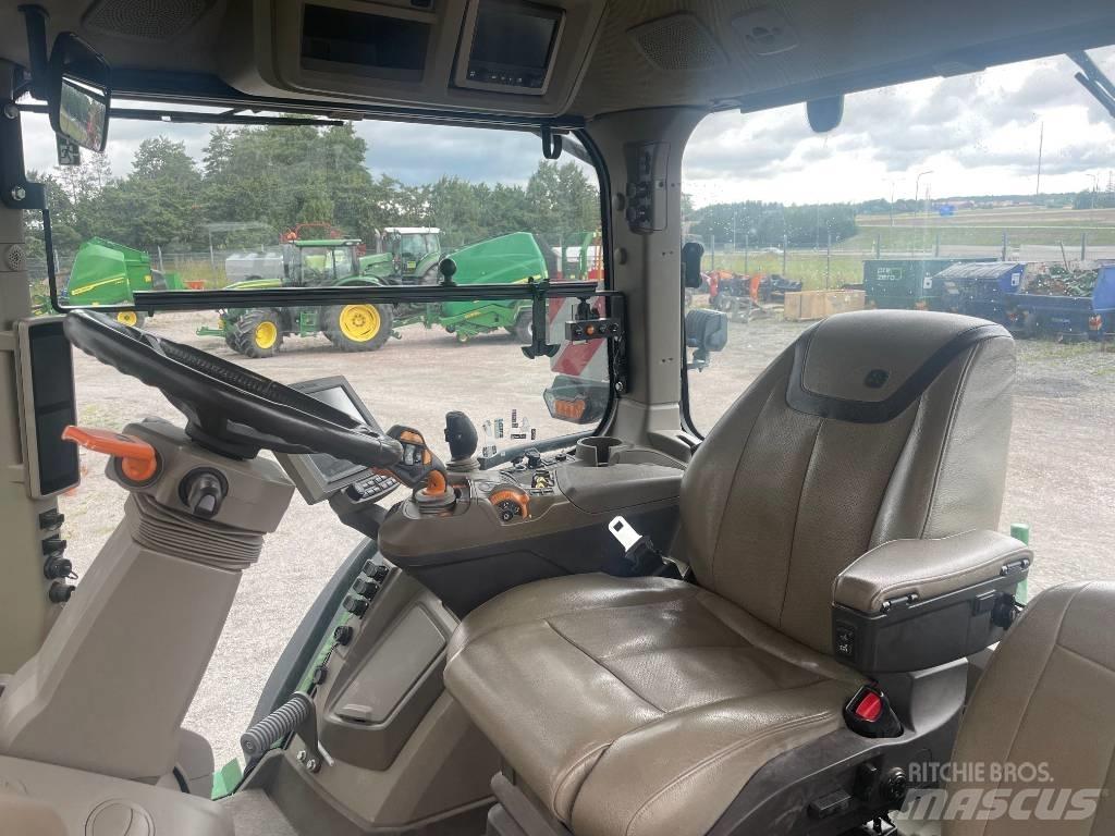John Deere 7R330 Traktori