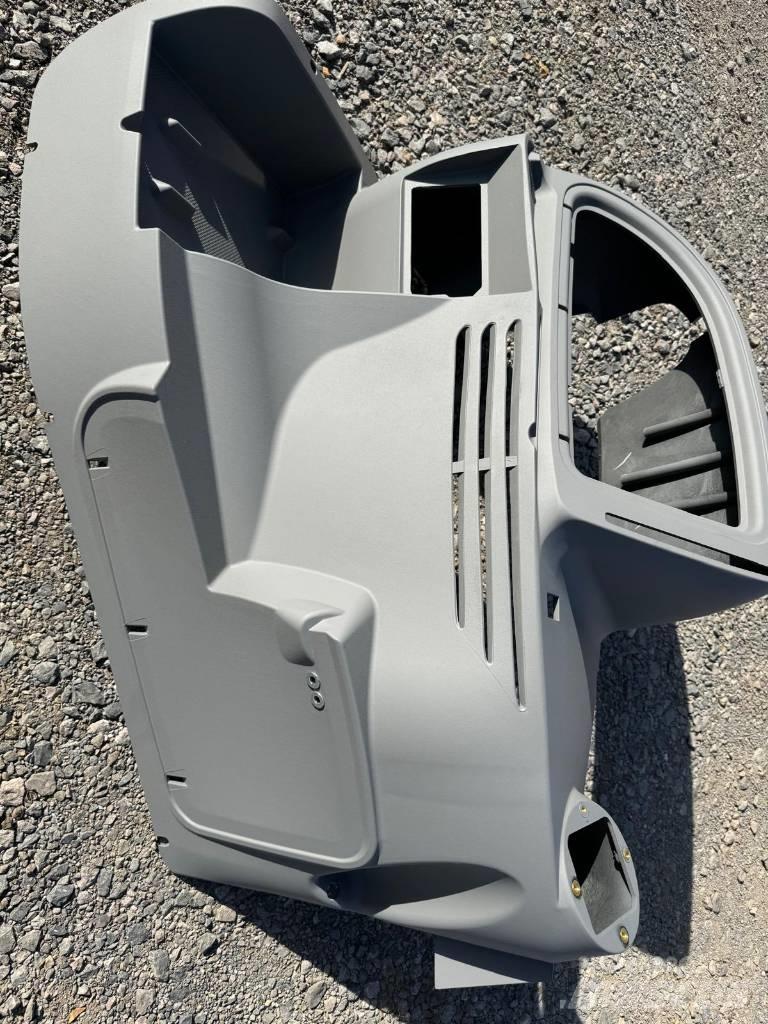 JCB 3 CX Side Panel Kabine i unutrašnjost