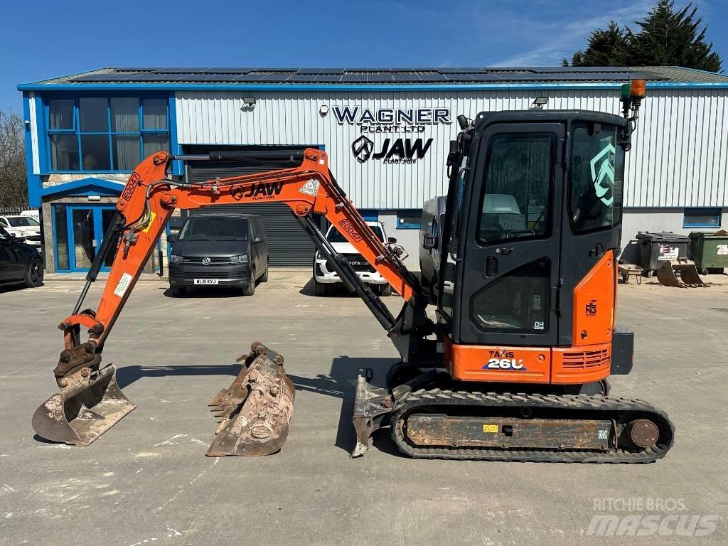 Hitachi ZX 26 U-6 Mini bageri <7t