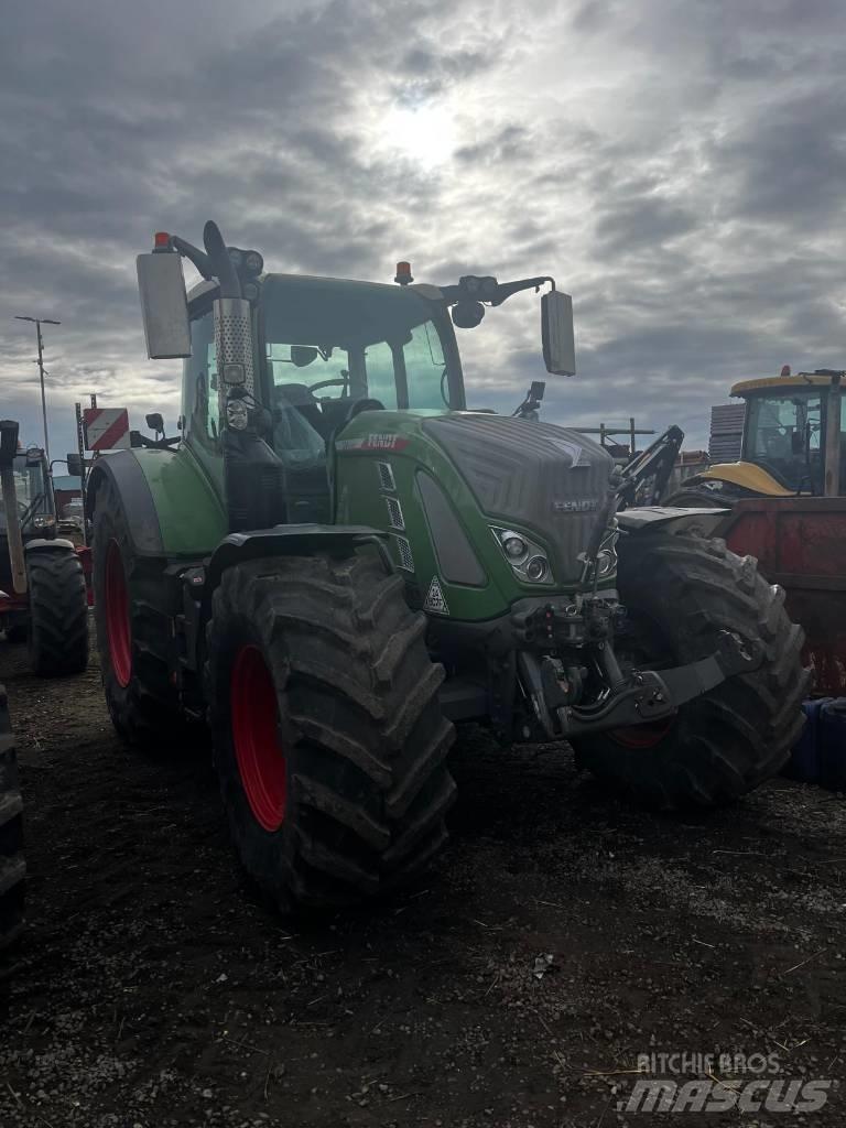 Fendt 724 Traktori