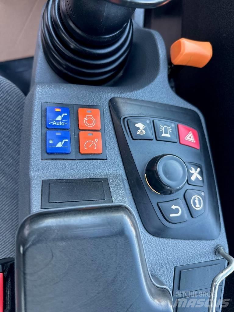 Manitou MLT737-130PS+ Poljoprivredni teleskopski utovarivači