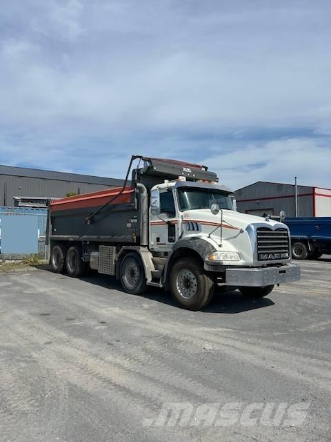 Mack GU813 Kiper kamioni