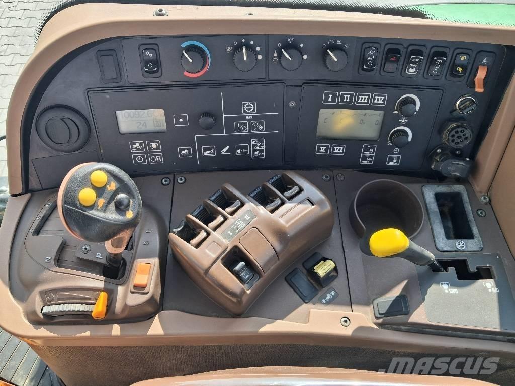 John Deere 7830 TLS Traktori