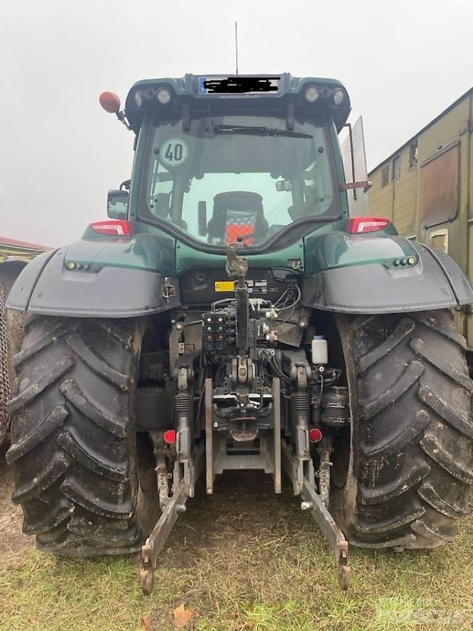 Valtra T 174 E Traktori