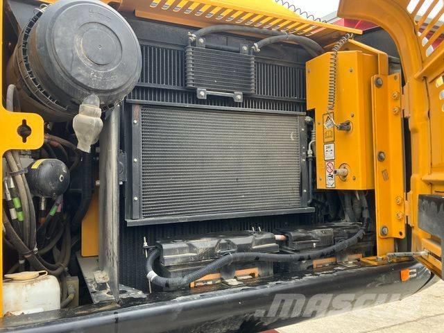JCB JS 175 W Bageri na kotačima