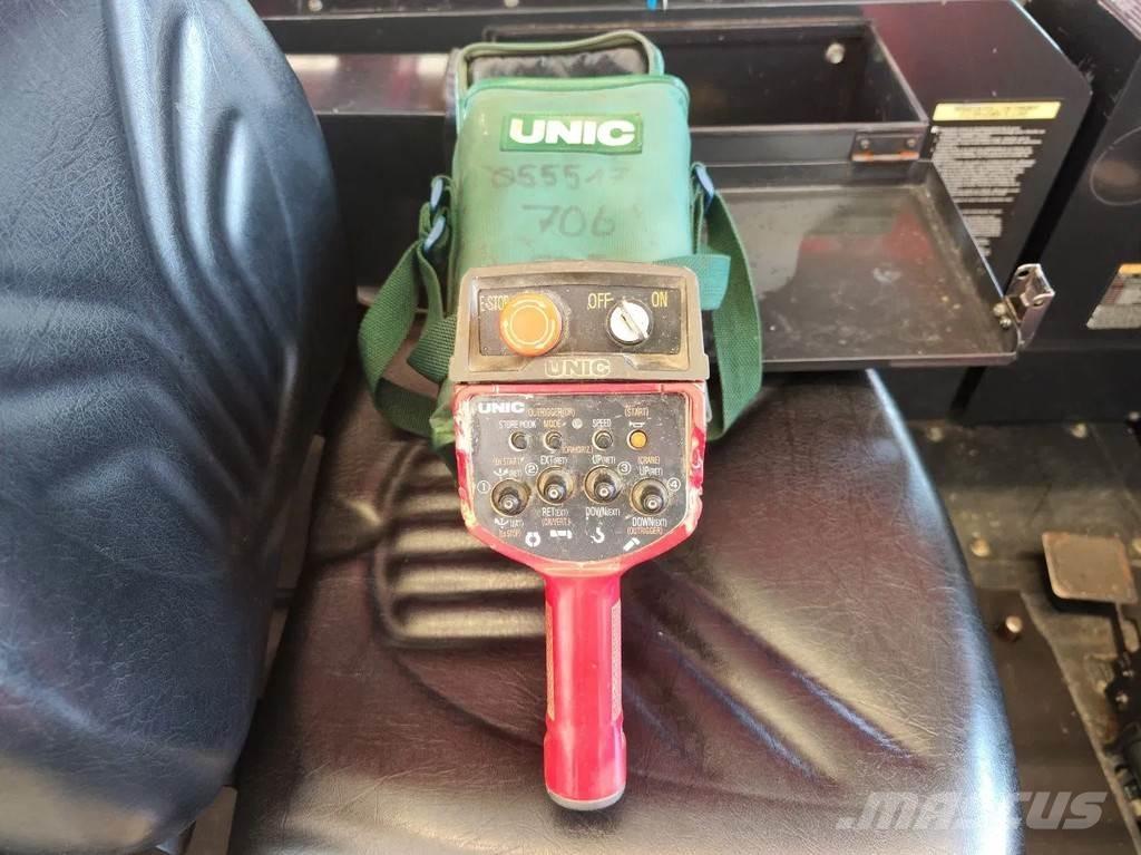 Unic URW 706 CDE Kranovi sa gusjenicama