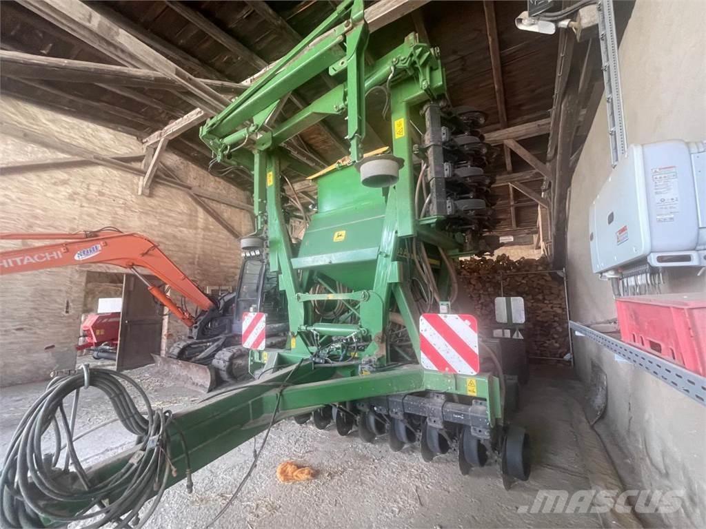 John Deere 750 A Sijačice