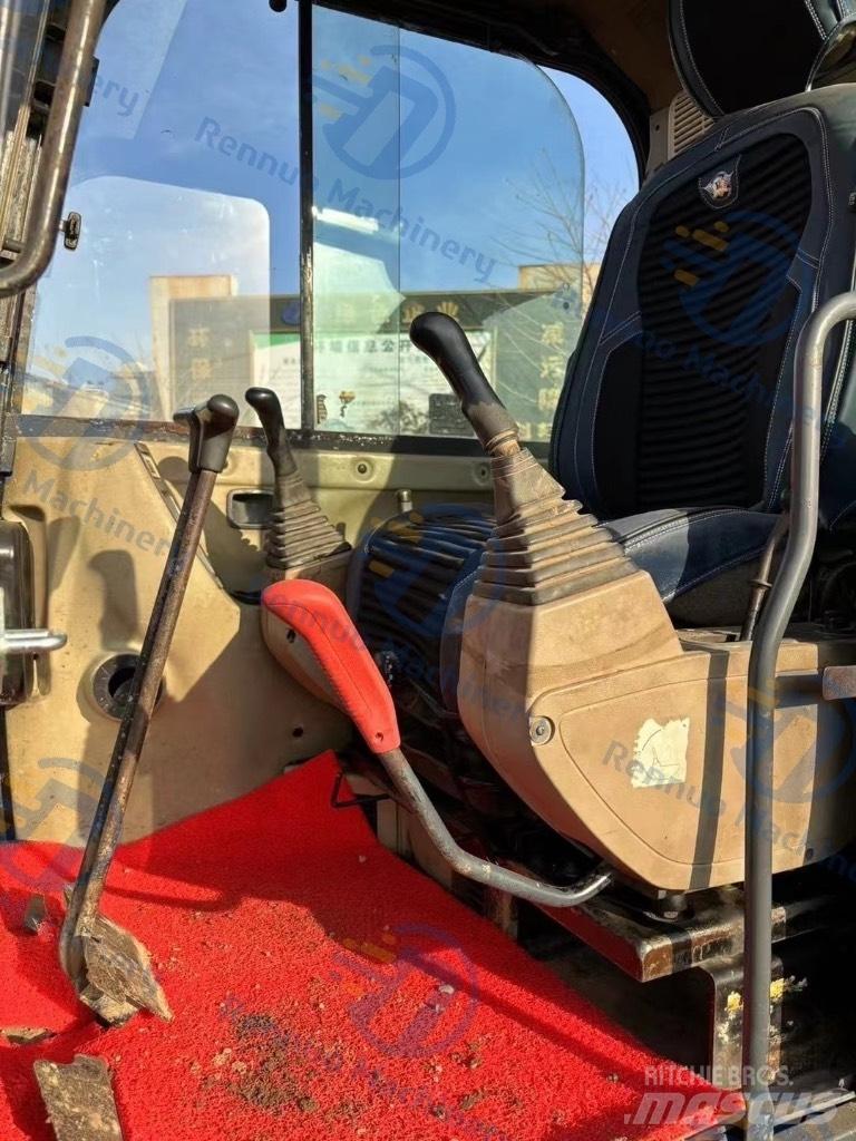 Doosan DH 60 Bageri gusjeničari