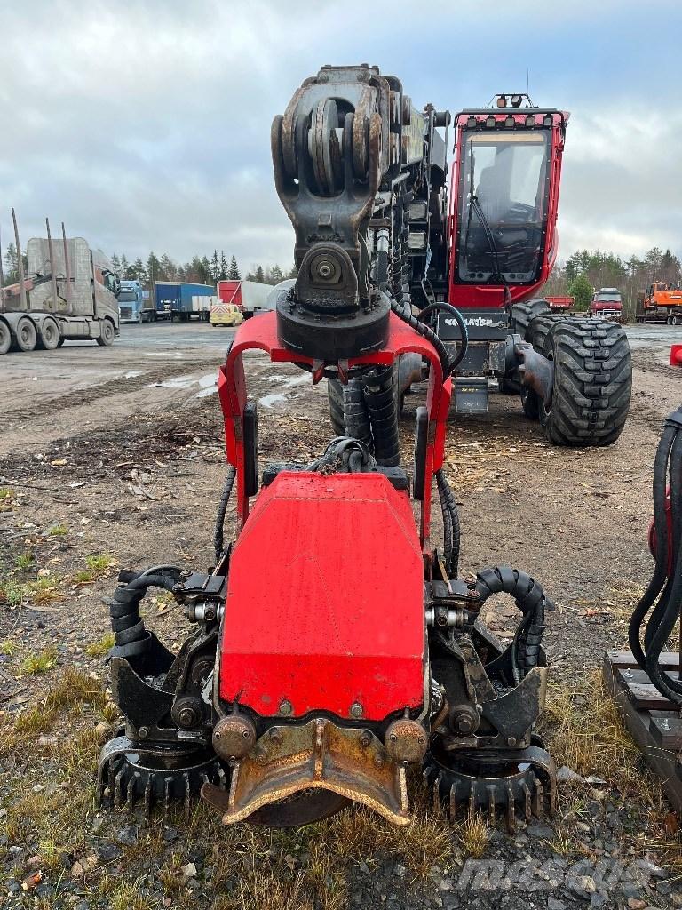 Komatsu 911 Harversteri