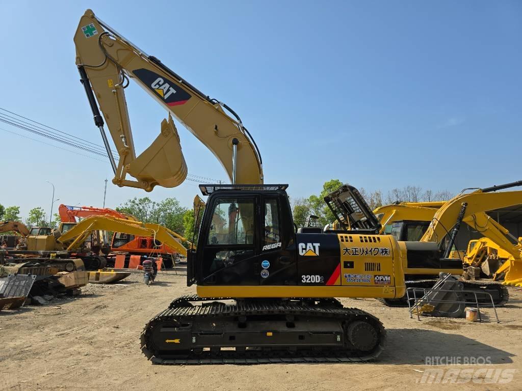 CAT 320D2 Bageri gusjeničari