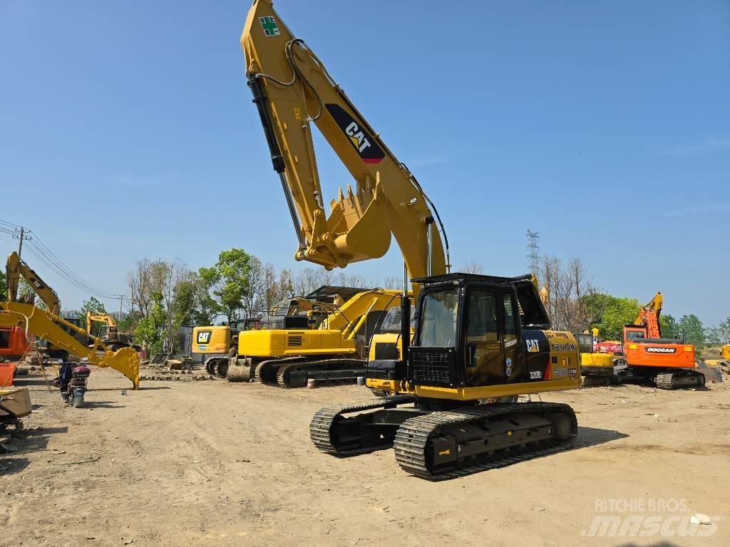 CAT 320D2 Bageri gusjeničari