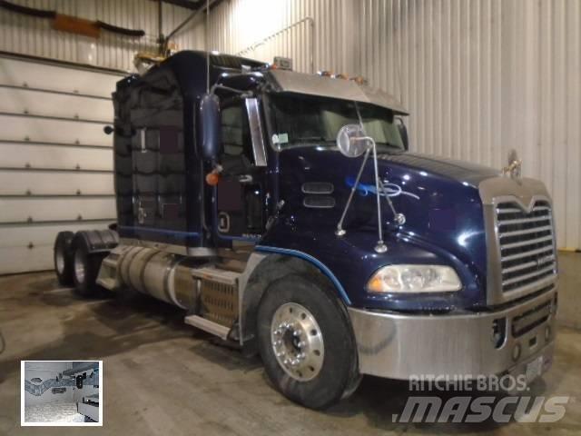 Mack CXU 613 Traktorske jedinice