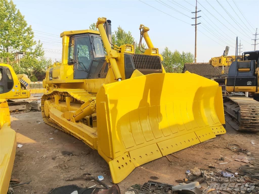 Komatsu D 155 AX-5 Buldožeri gusjeničari