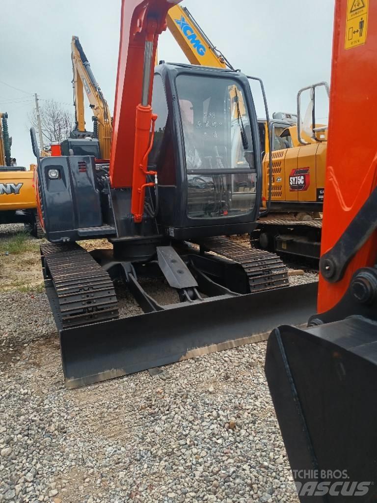 Hitachi ZX 70 Mini bageri <7t