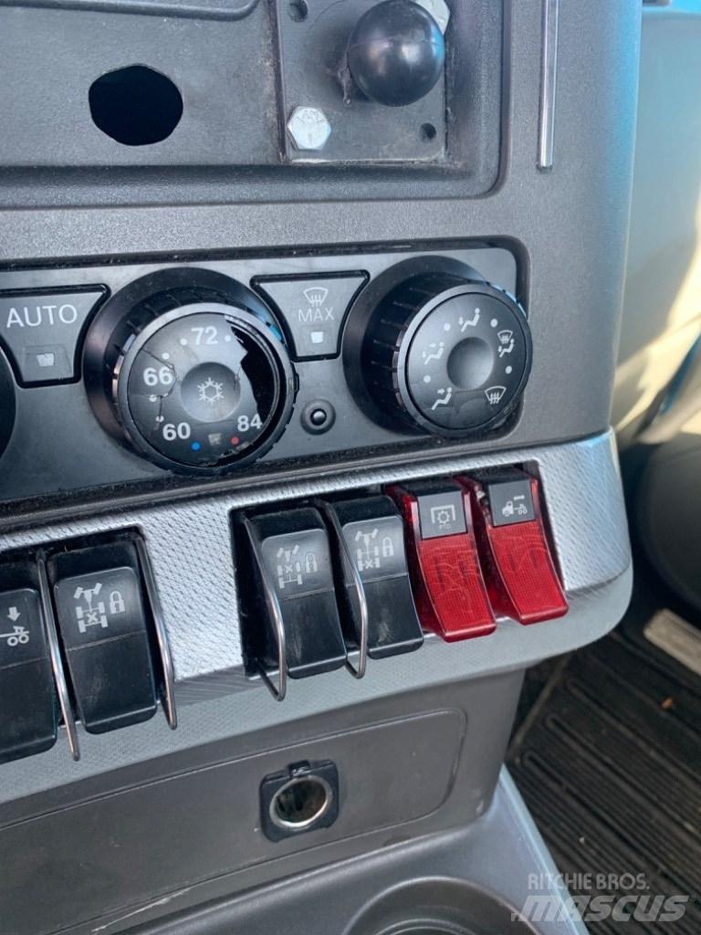 Kenworth T-880 Traktorske jedinice
