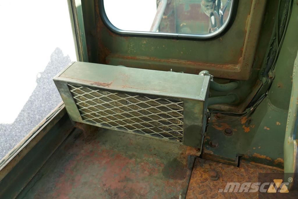 CAT D7G Ex-army Buldožeri gusjeničari