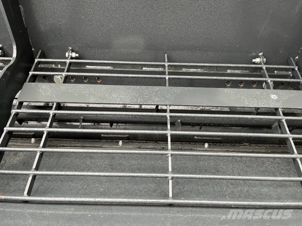 Ysta SP-1000 Posipači soli i pijeska