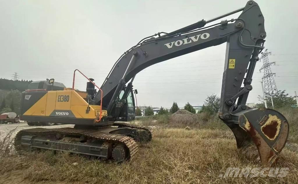 Volvo 380 Bageri gusjeničari