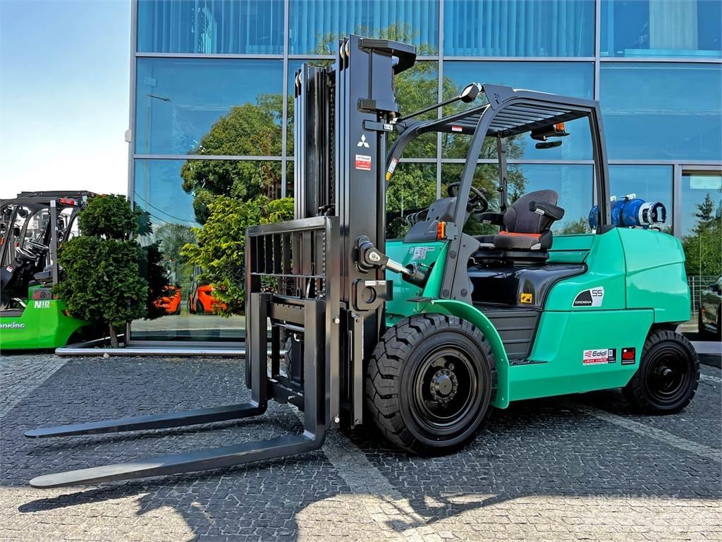 Mitsubishi FG55NT Plinski viličari
