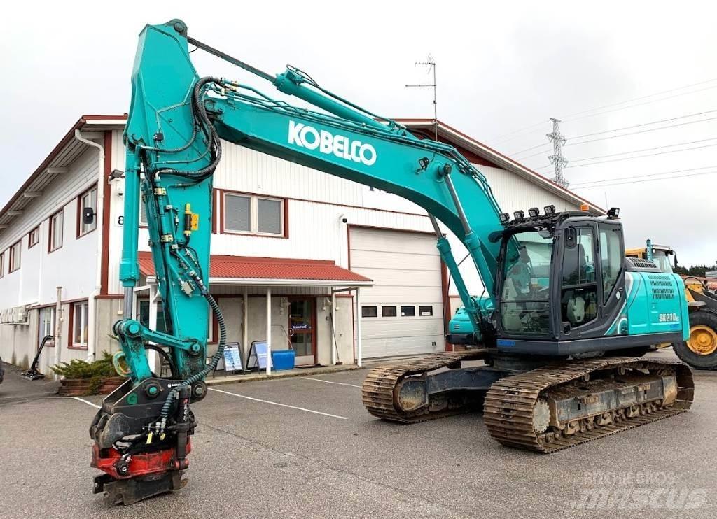 Kobelco SK210LC-10 Bageri gusjeničari