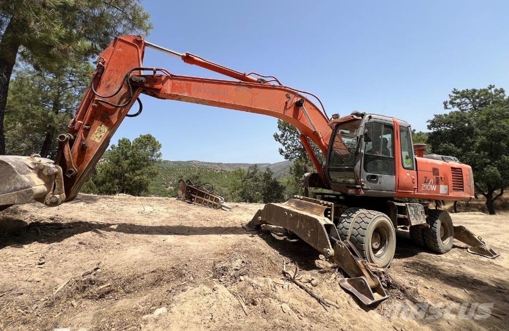 Hitachi ZX 210 W Bageri na kotačima
