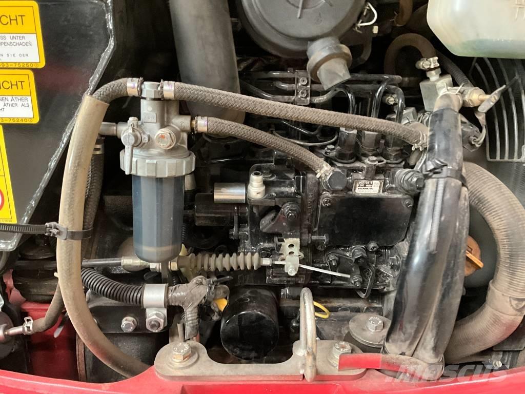 Takeuchi TB 216 Mini bageri <7t