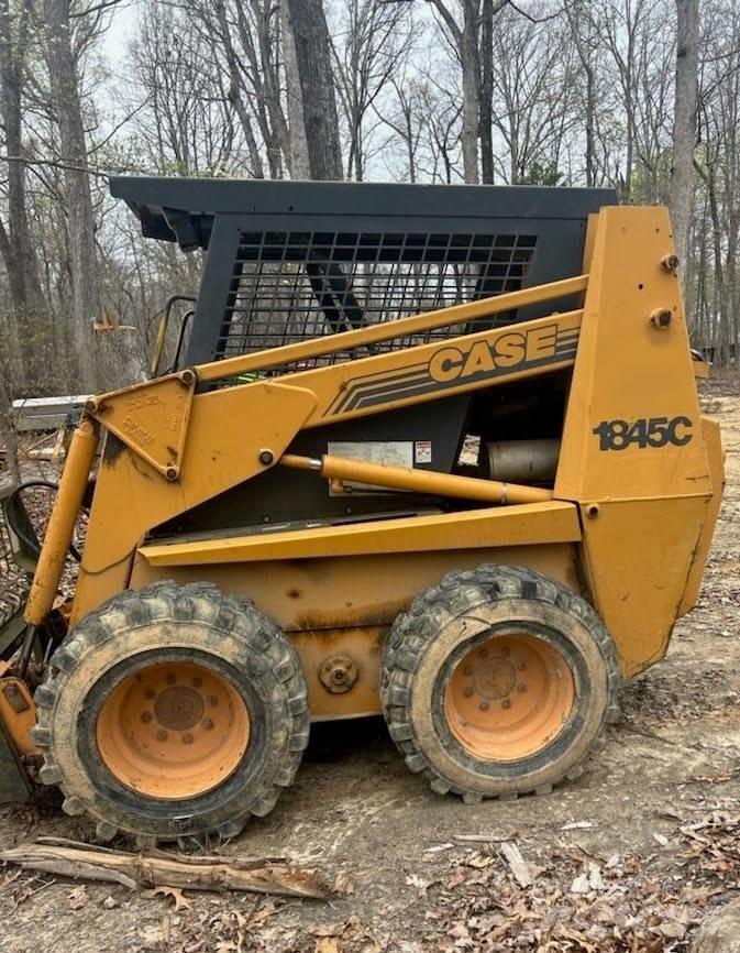 CASE 1845 C Skid steer mini utovarivači