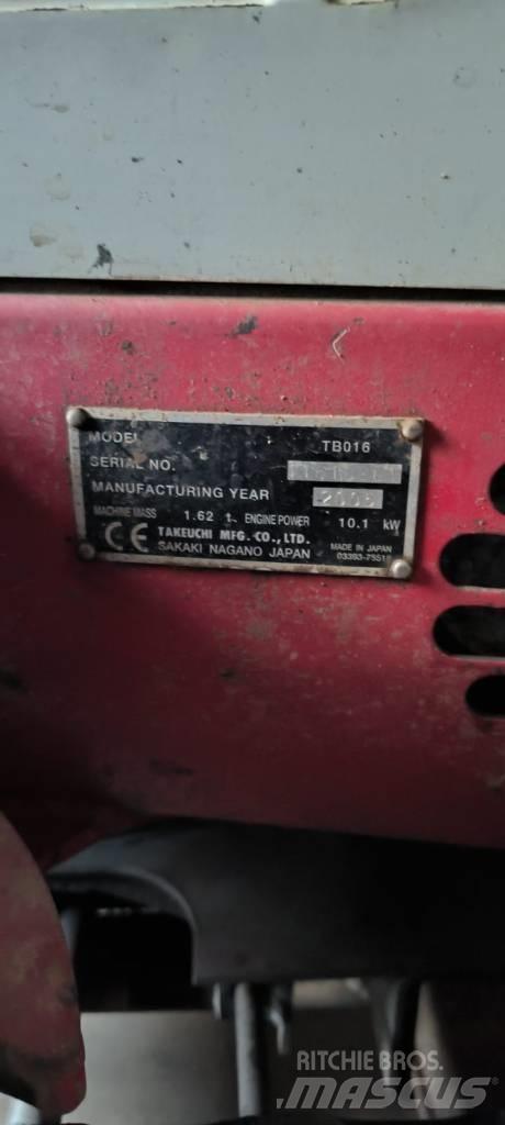 Takeuchi TB016 Mini bageri <7t