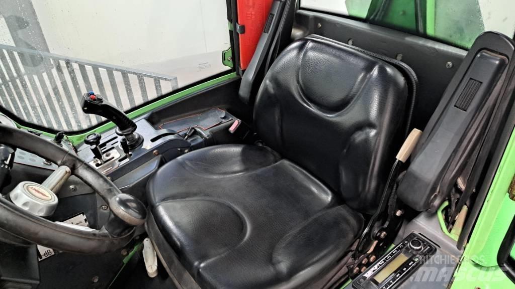 Avant 750 Skid steer mini utovarivači