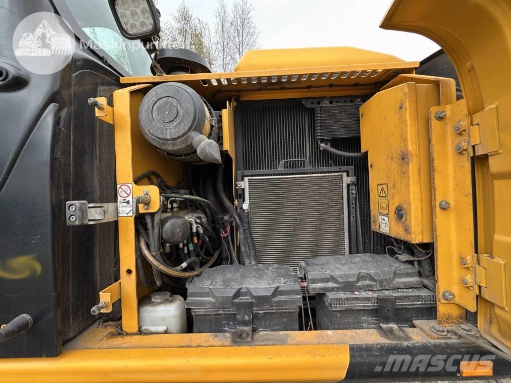 JCB JS 145 W Bageri na kotačima