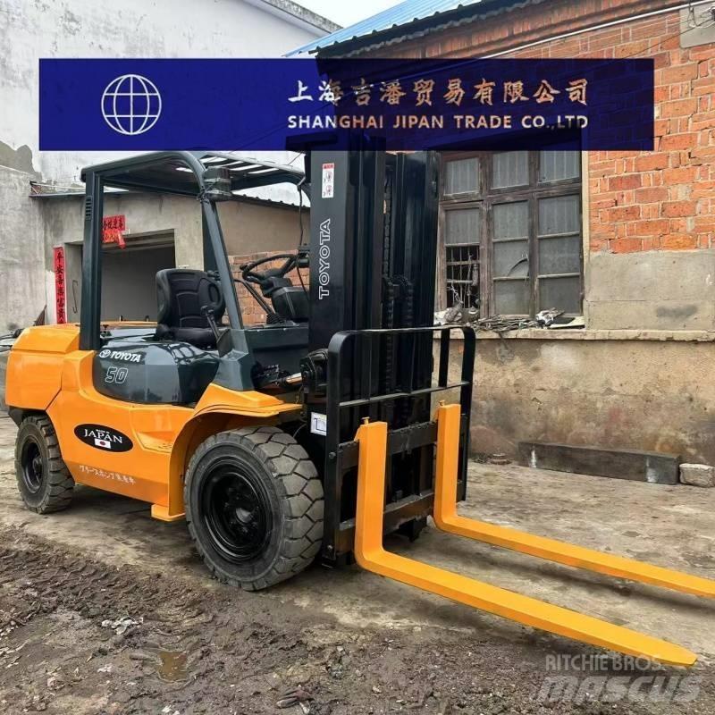 Toyota 5 ton Dizelski viličari