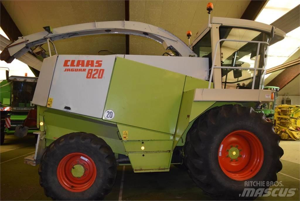 CLAAS Jaguar 820 Strojevi za krmu na vlastiti pogon