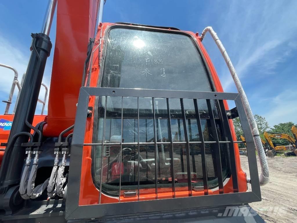 Doosan DX 300 Bageri gusjeničari