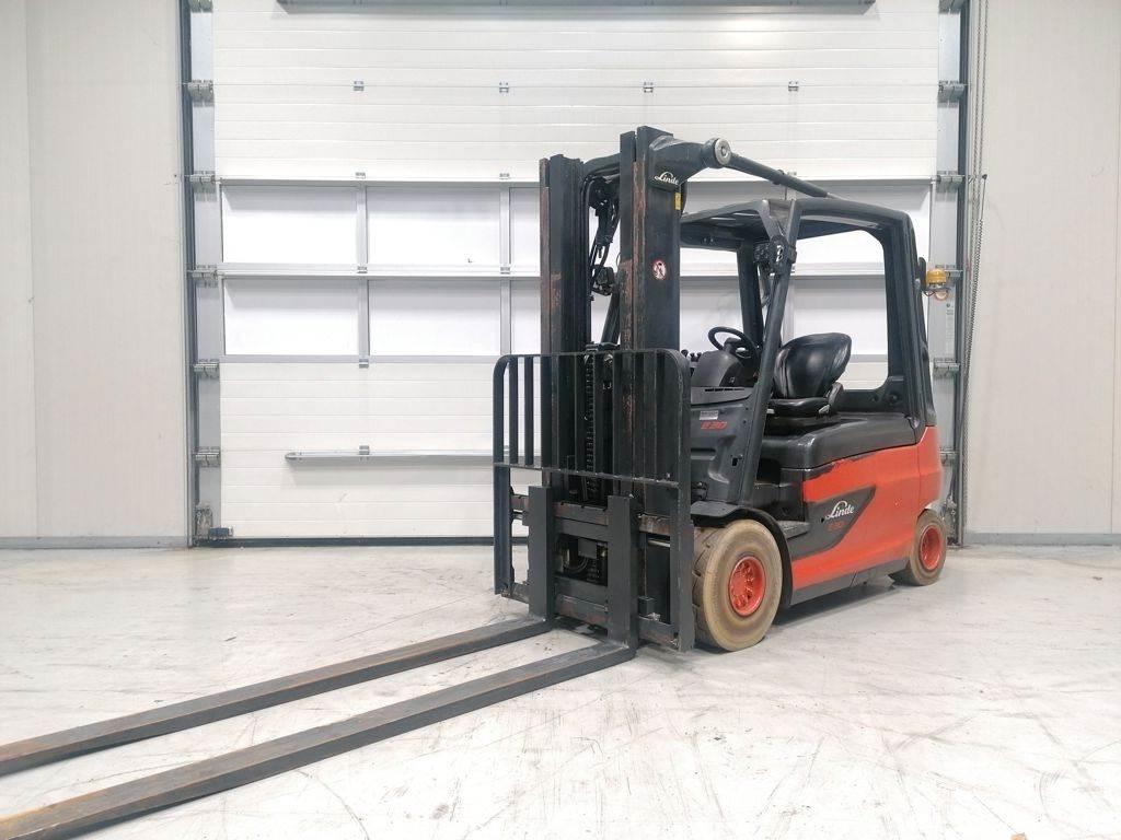 Linde E30L-01 Električni viličari