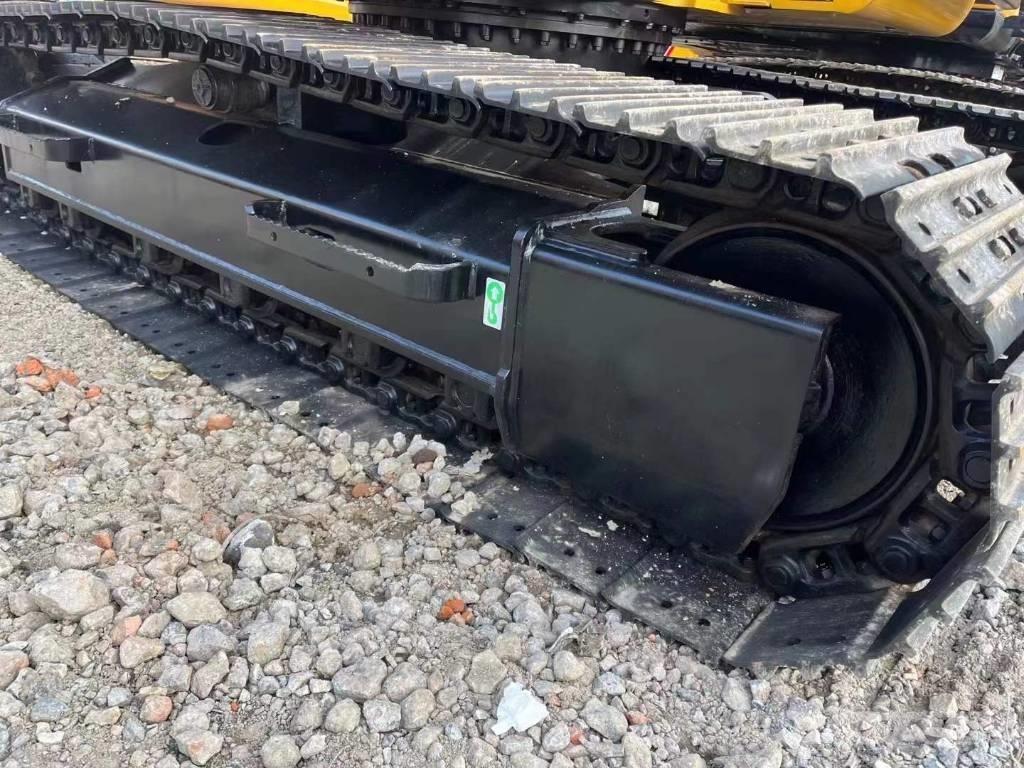 CAT 313 Bageri gusjeničari
