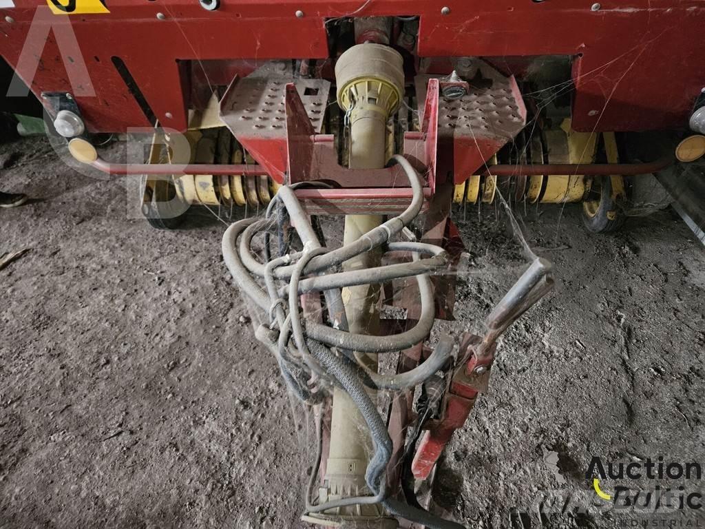 New Holland 644 Ostala oprema za utovarivanje i kopanje