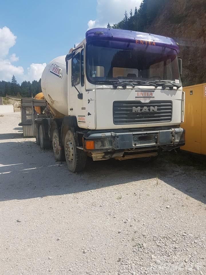 MAN T45 P X N 1 L Betonski/ žbukarski mikseri