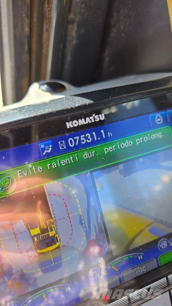 Komatsu PC 210 LC-11 Bageri gusjeničari