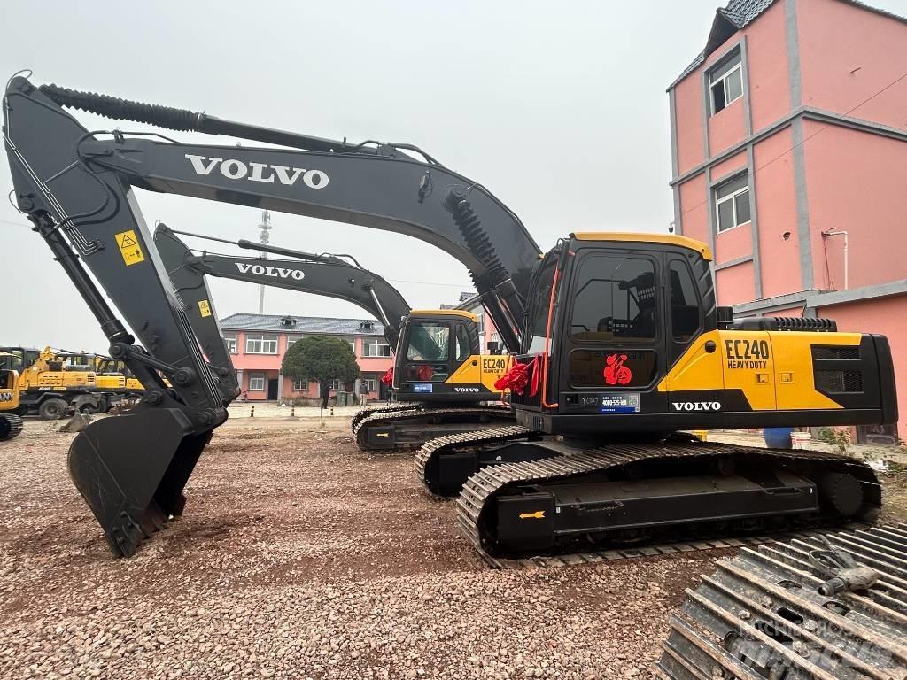 Volvo EC 240 Bageri gusjeničari