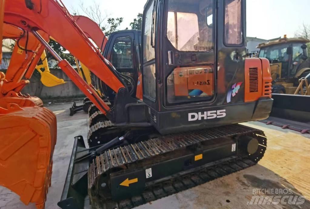 Doosan DH55 Bageri gusjeničari