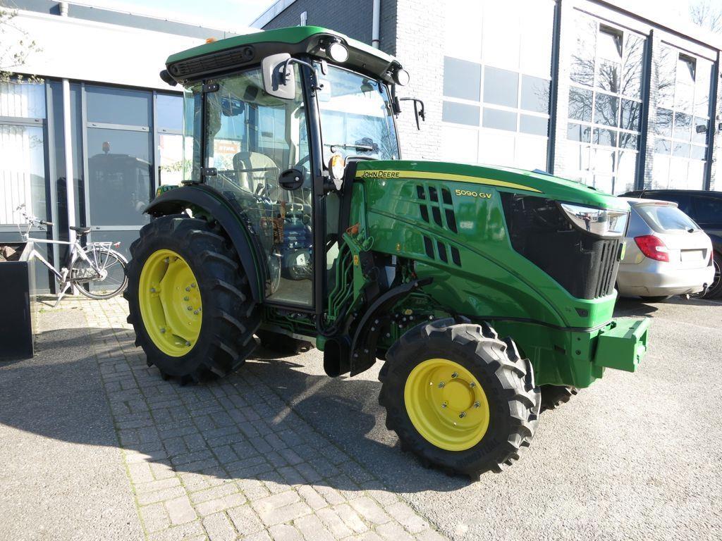 John Deere 5090GV Traktori