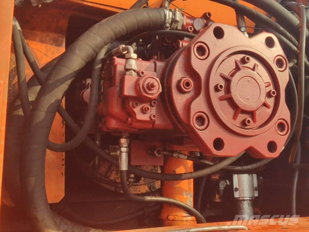 Doosan DH210W-7 Bageri na kotačima